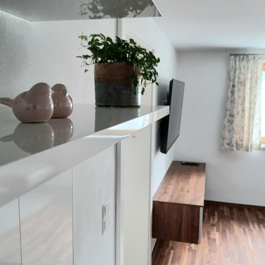 Ferienwohnung Hingucker Tschagguns Ngoại thất bức ảnh